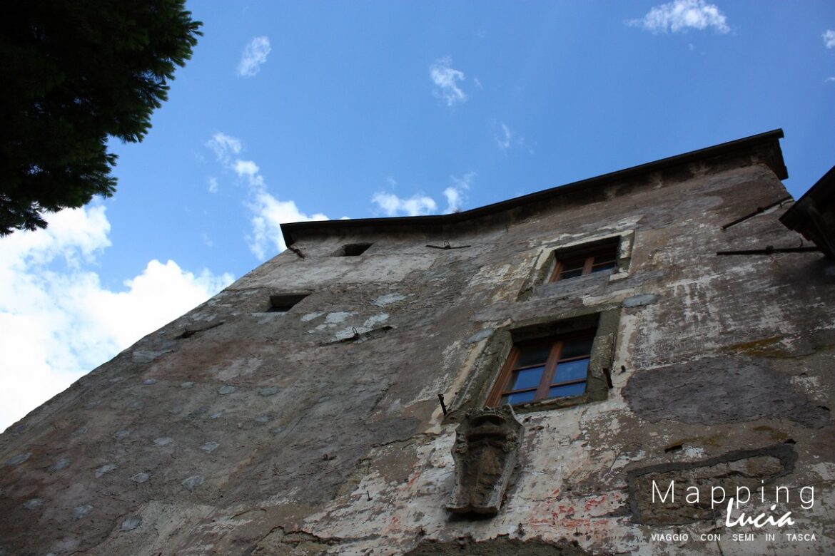 Facciata Vecchia Arco Palazzo Chigi emanuela gizzi Mapping Lucia30