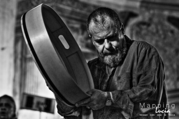 Mauro Tiberi performer PhotoCredit Emanuela Gizzi Mapping Lucia