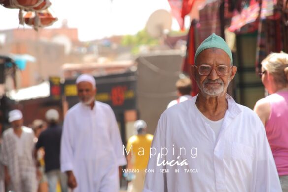 Marrakech un uomo sorridente il Souq Pht Emanuela Gizzi Mapping Lucia (7)