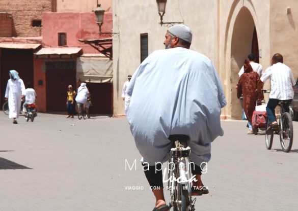 Marrakech un uomo in bicicletta il Souq Pht Emanuela Gizzi Mapping Lucia (4)
