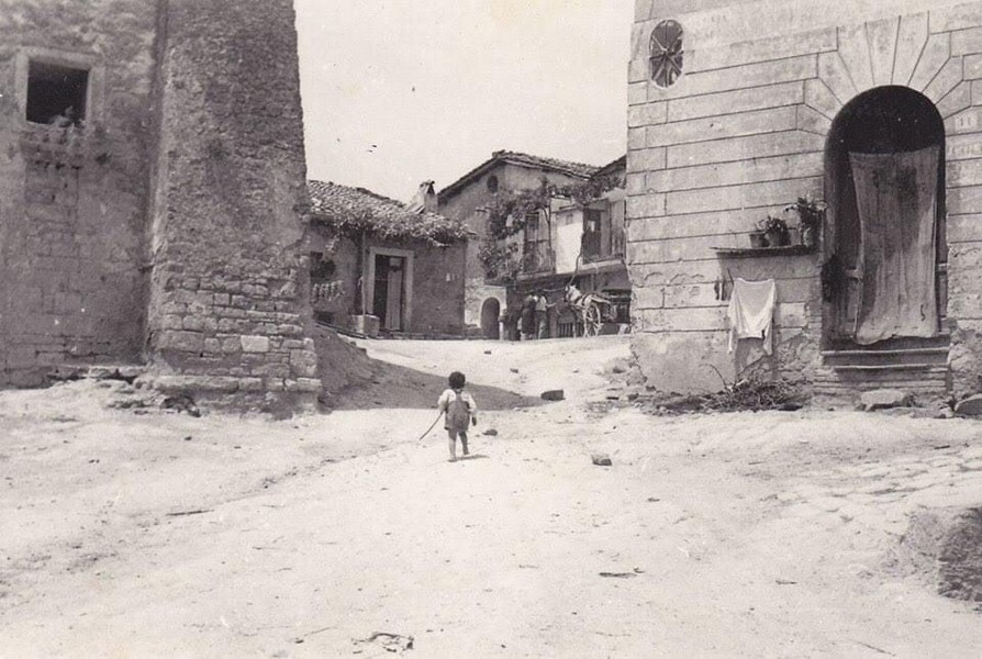 Borgo Sant'Antonio Foto dell'Archivio personale di Maria Valentina Gargioli