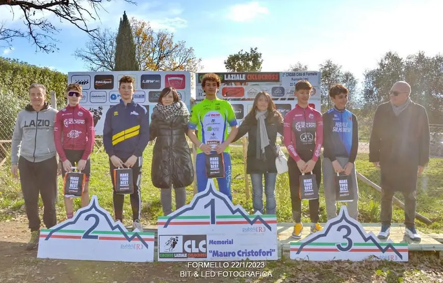 premiazione-gara-ciclocross-lazio-22-gennaio-2023